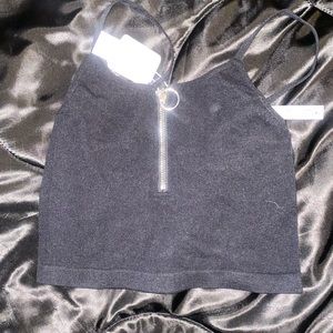 NWT Ring Zipper Ribbed Crop